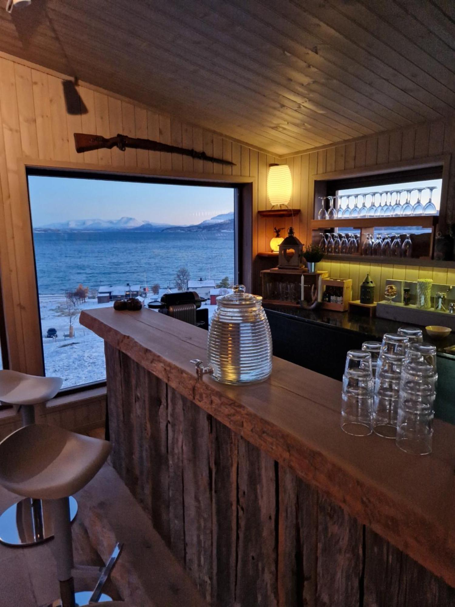 Yggdrasil Farmhotel Retreat, Spa & Yoga Straumsbukta Ngoại thất bức ảnh