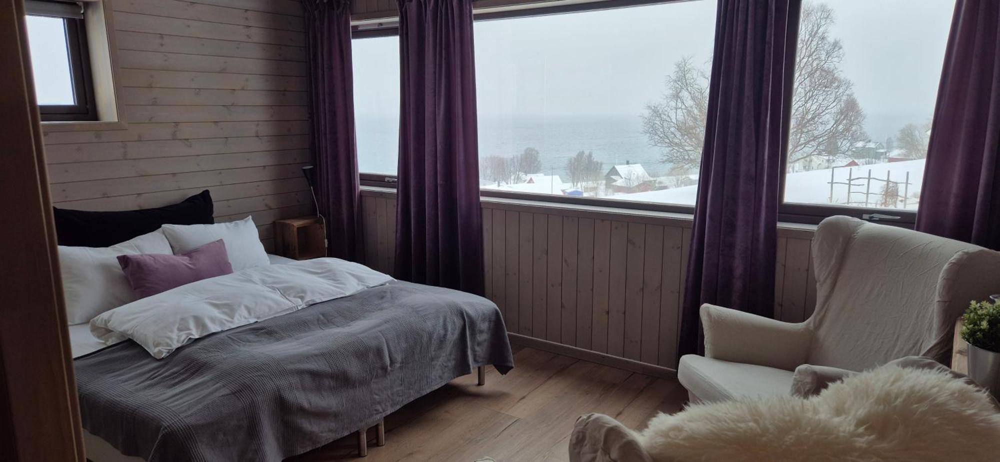 Yggdrasil Farmhotel Retreat, Spa & Yoga Straumsbukta Phòng bức ảnh
